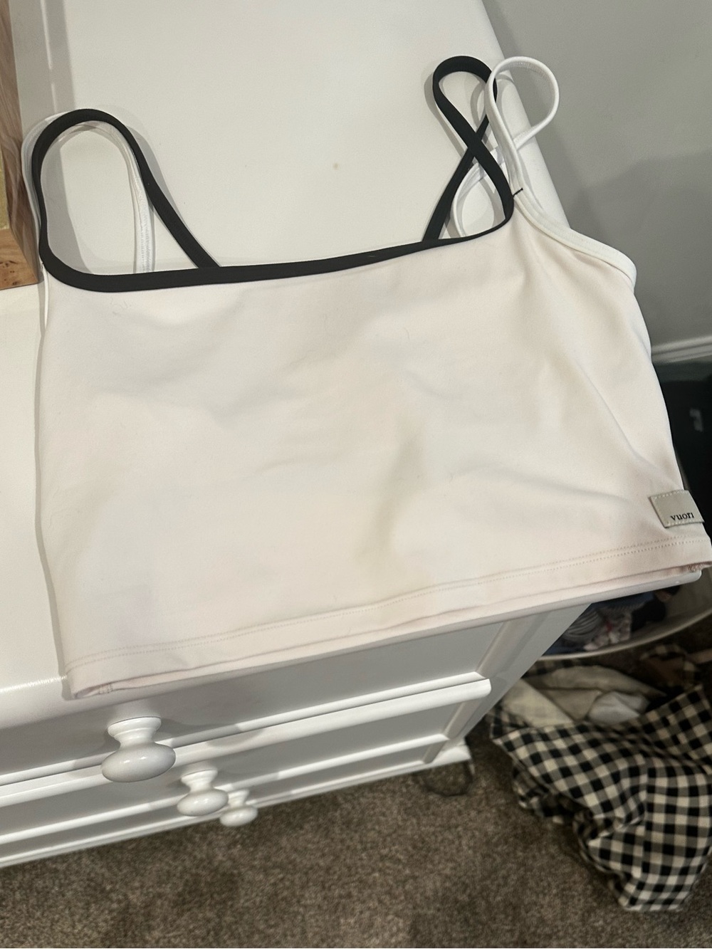 Ivory Black Vuori crop tank top size XS